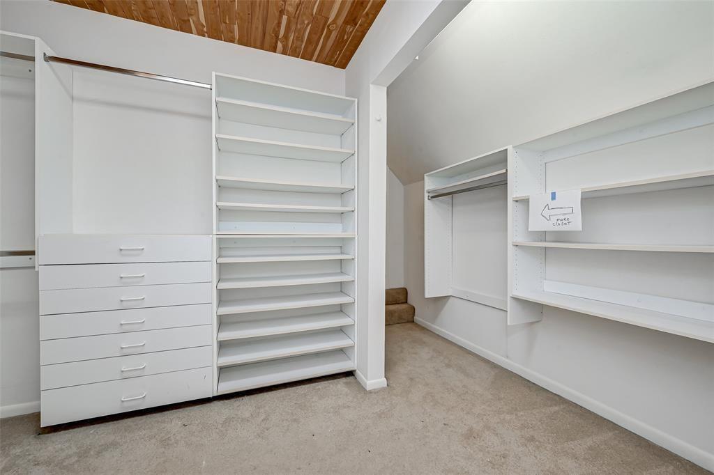 Listing images