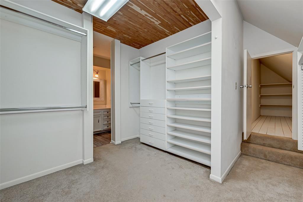 Listing images
