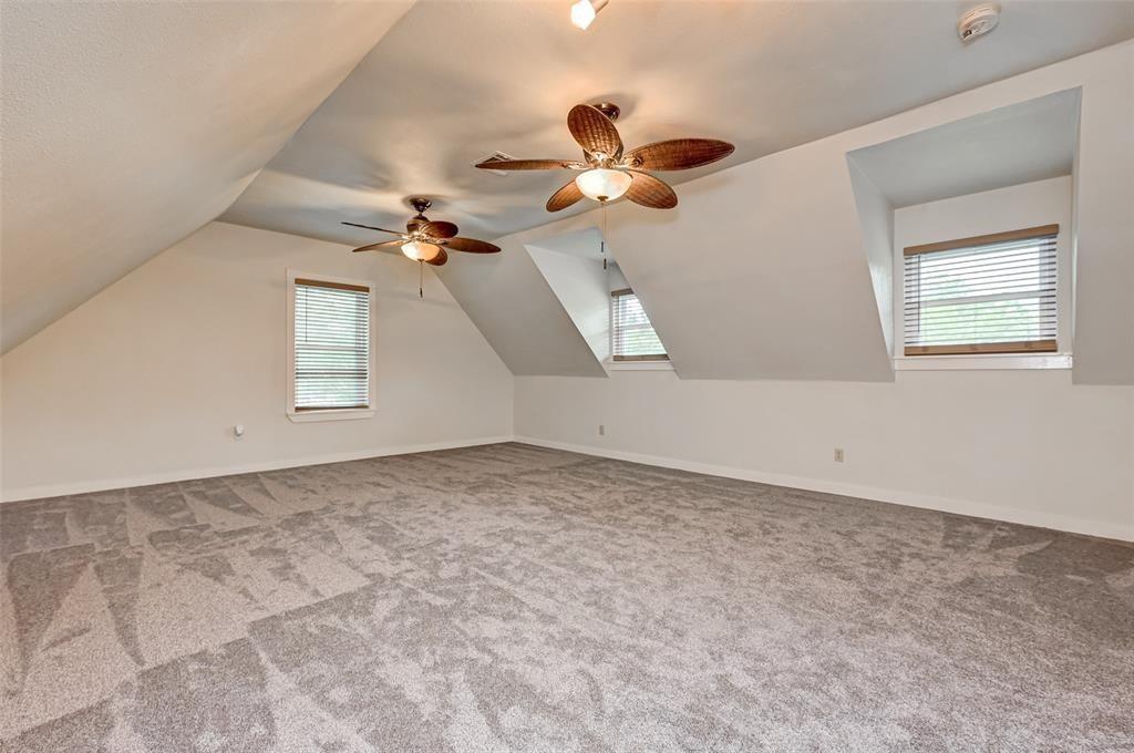 Listing images
