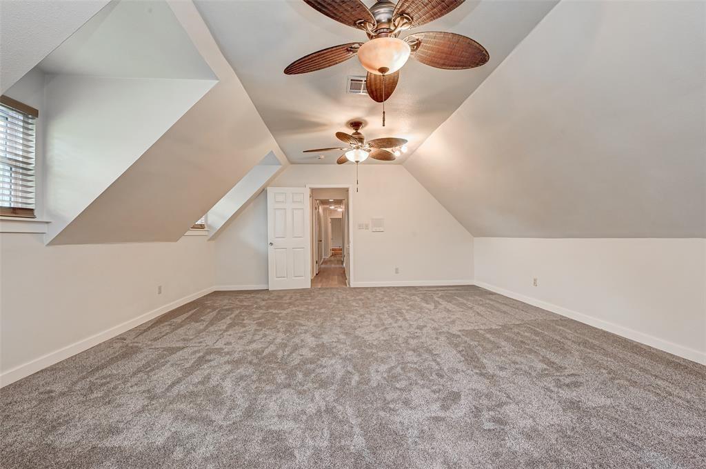 Listing images