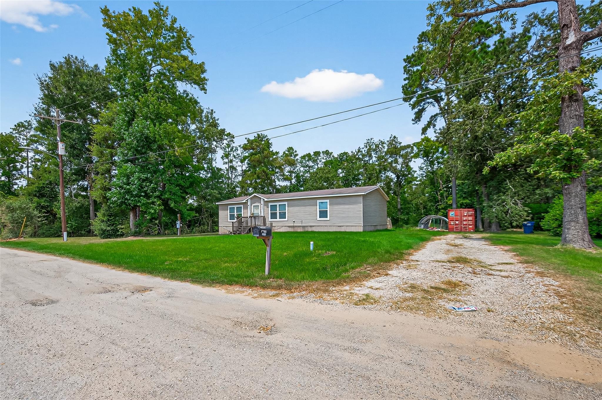 Listing images