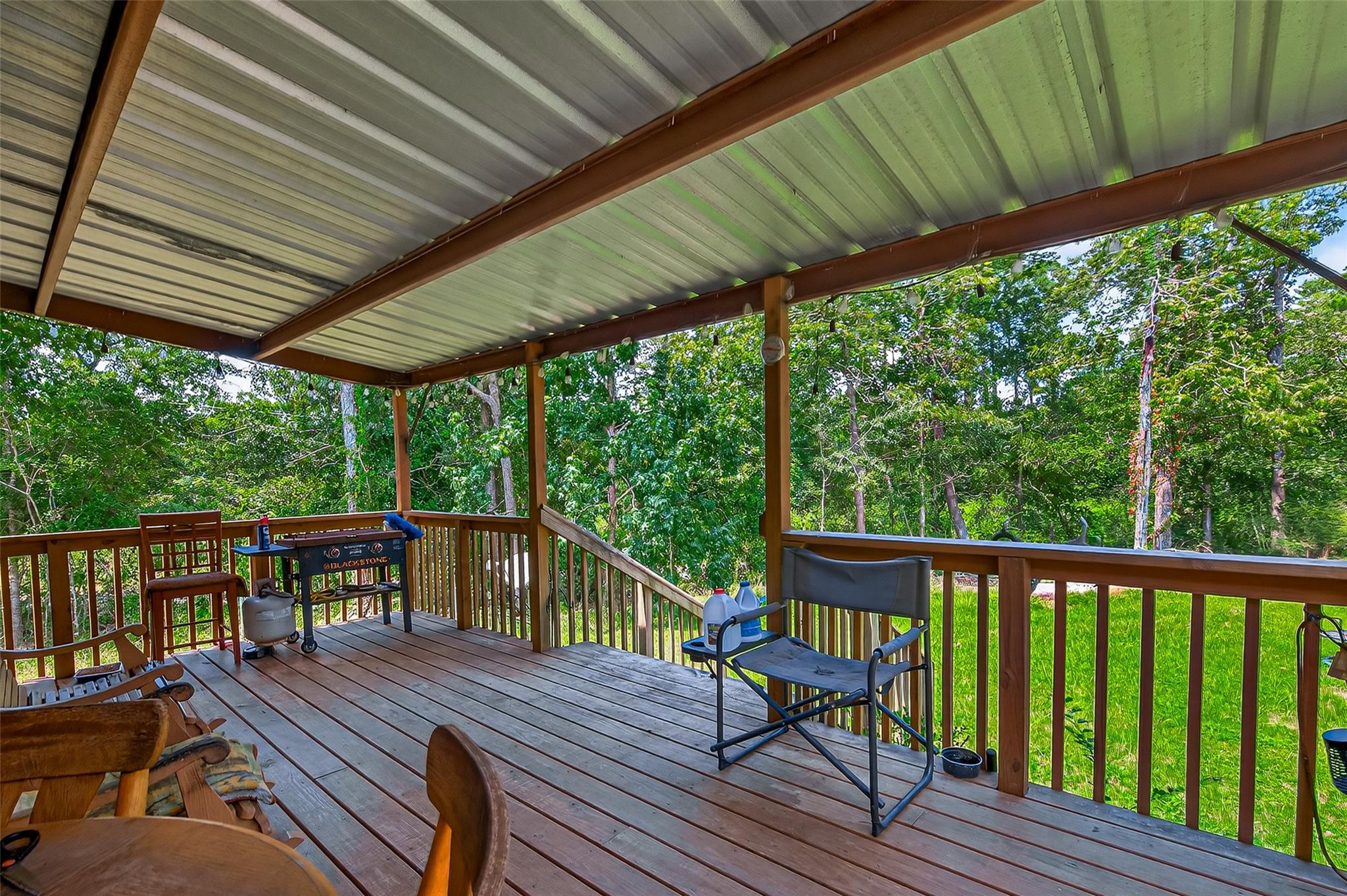 Listing images