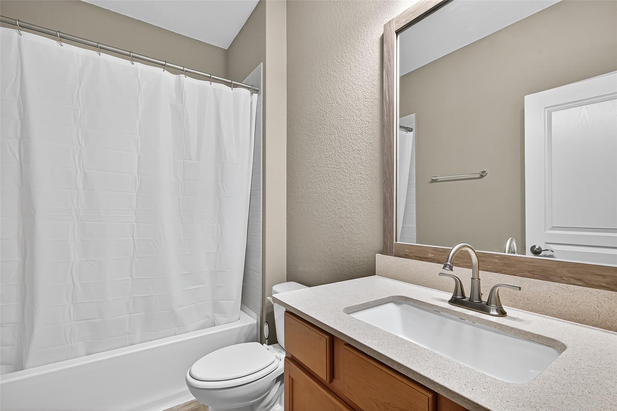 Listing images