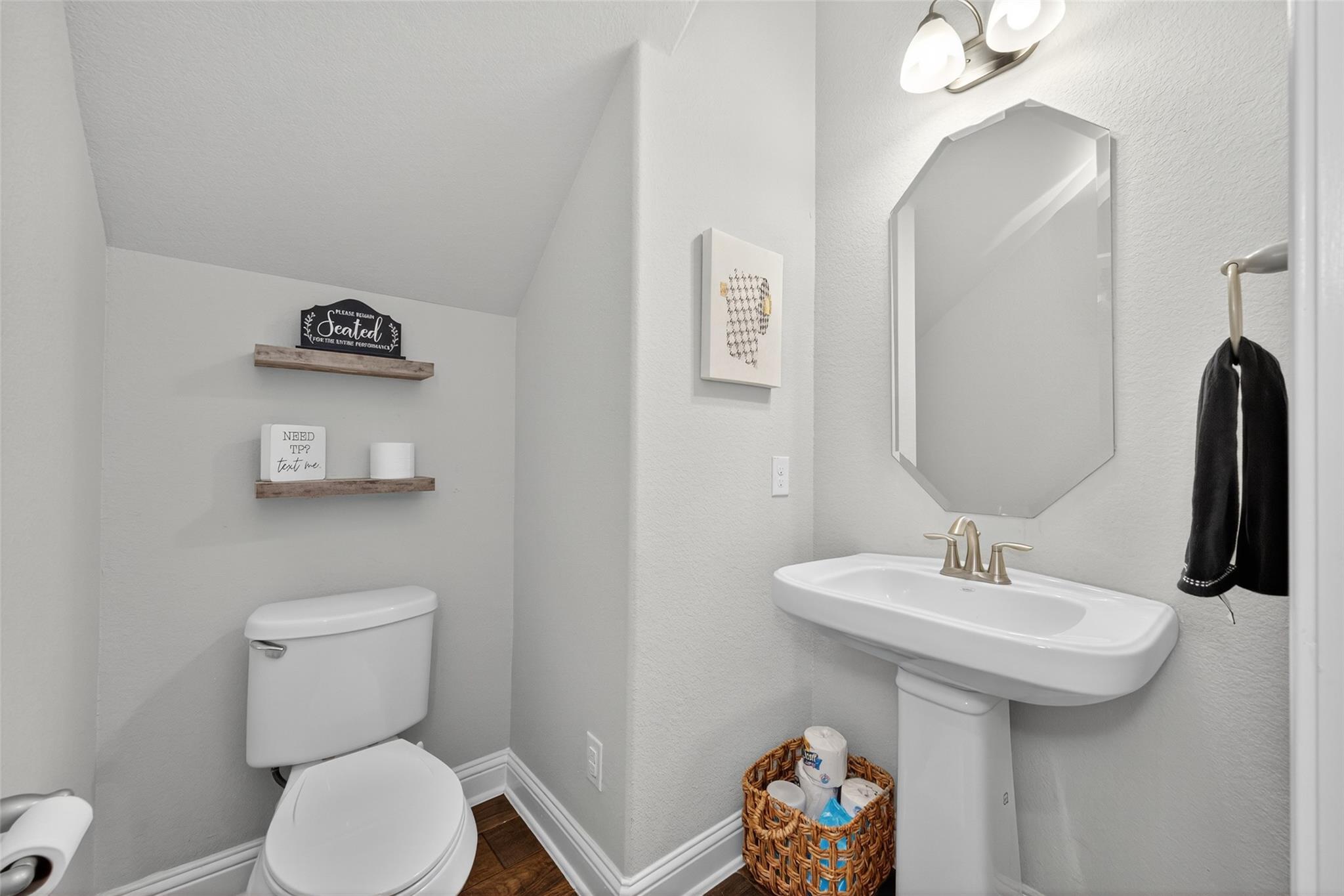 Listing images