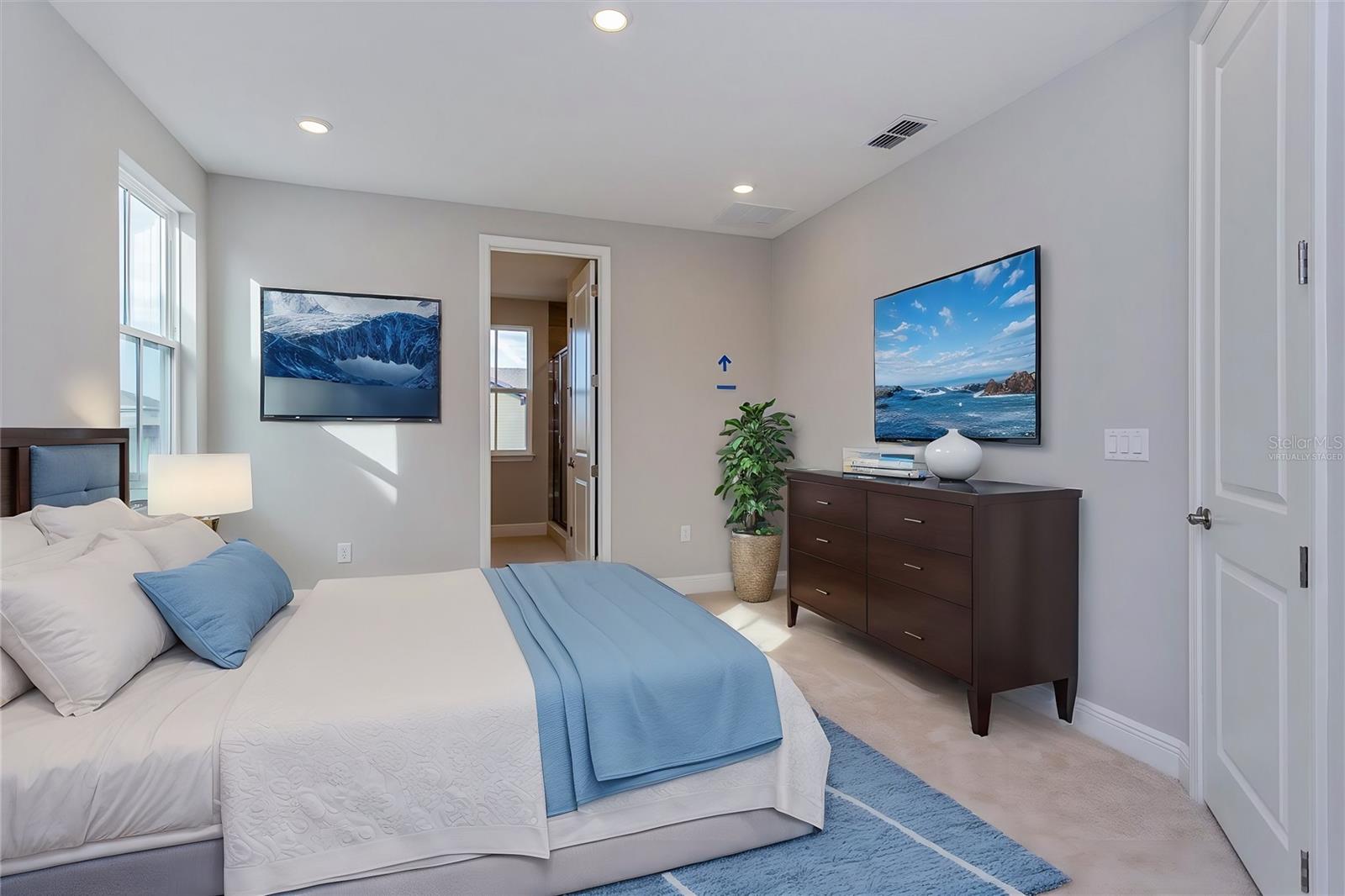 Listing images