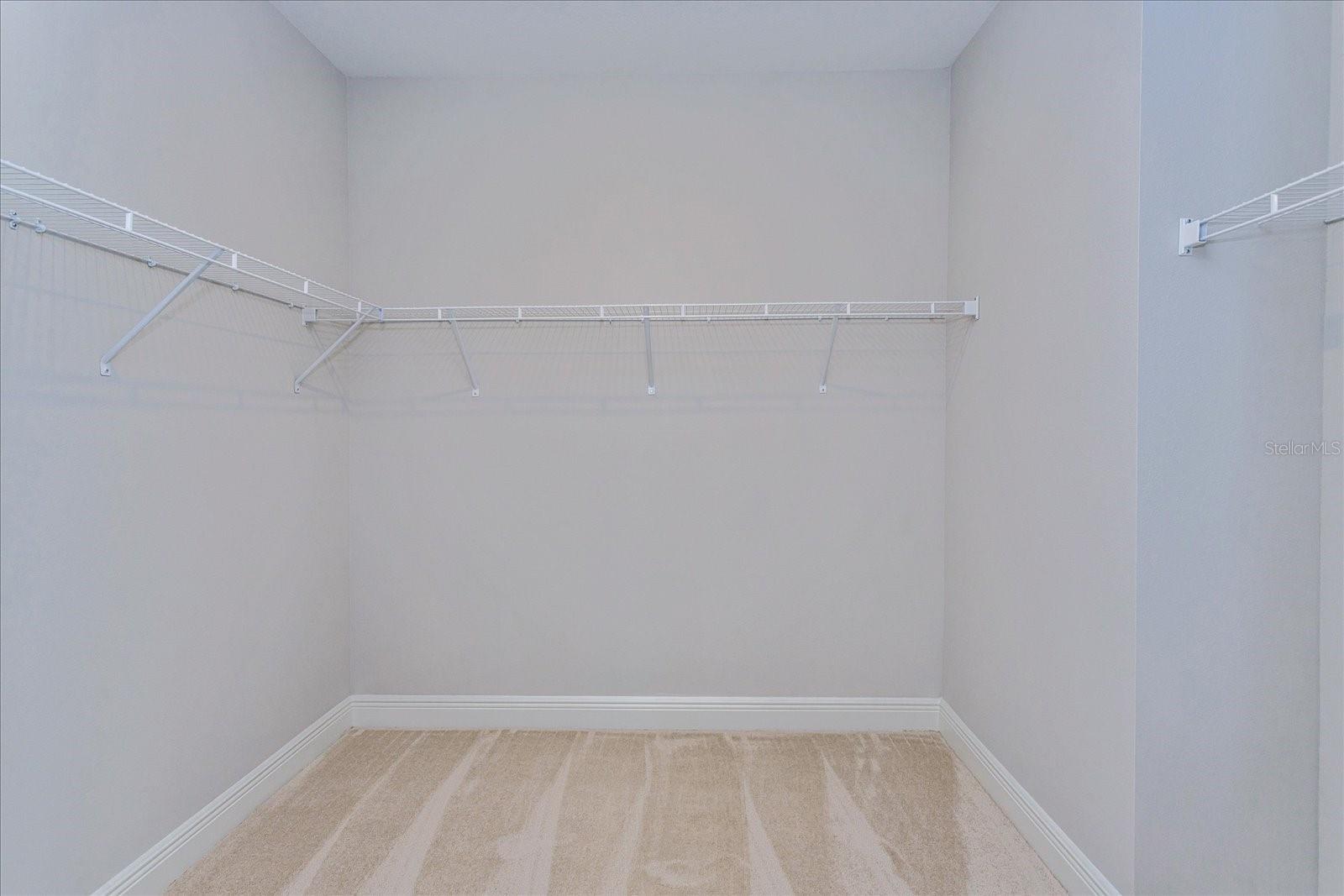 Listing images