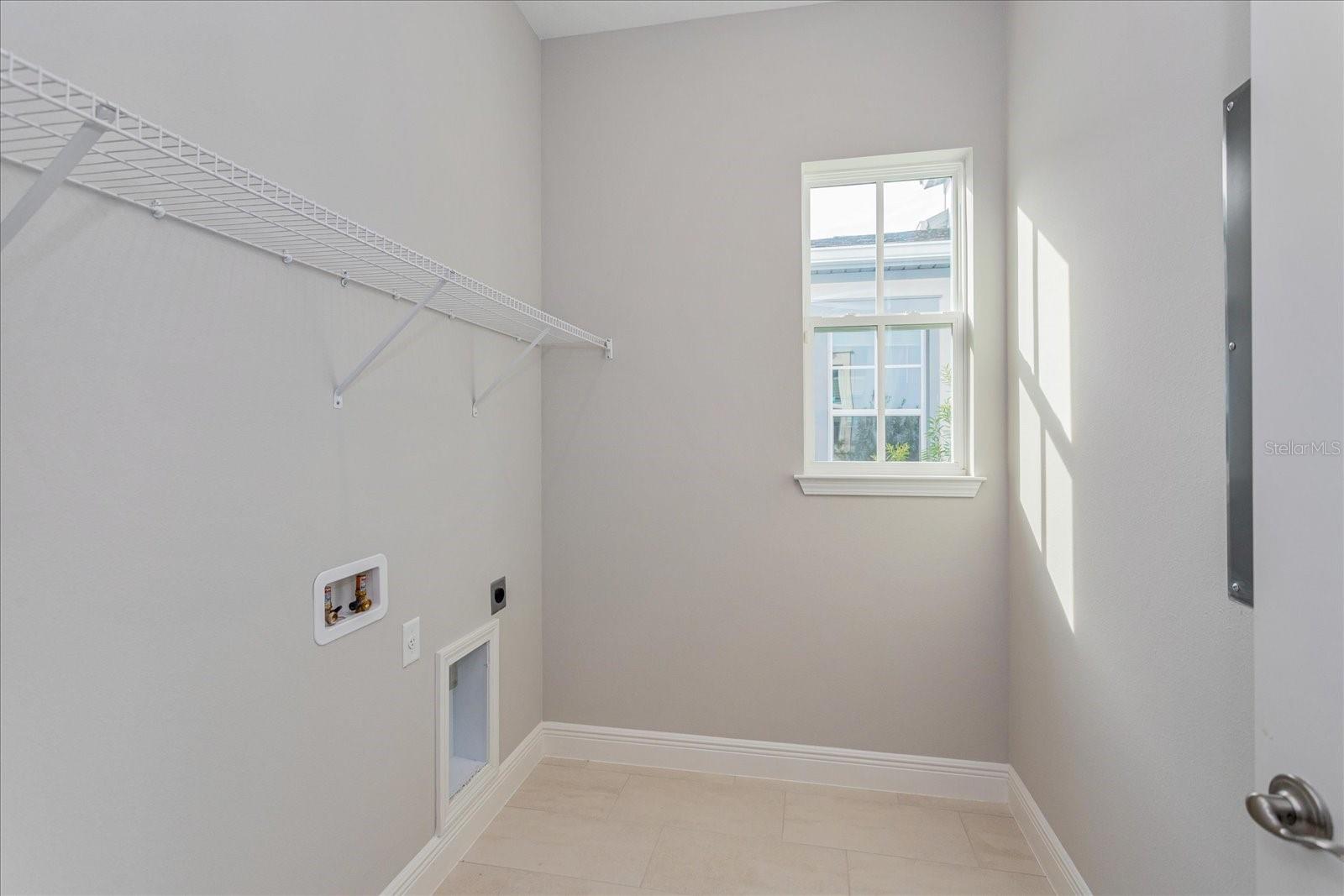 Listing images