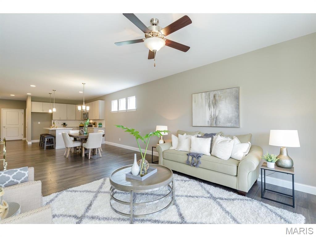 Listing images