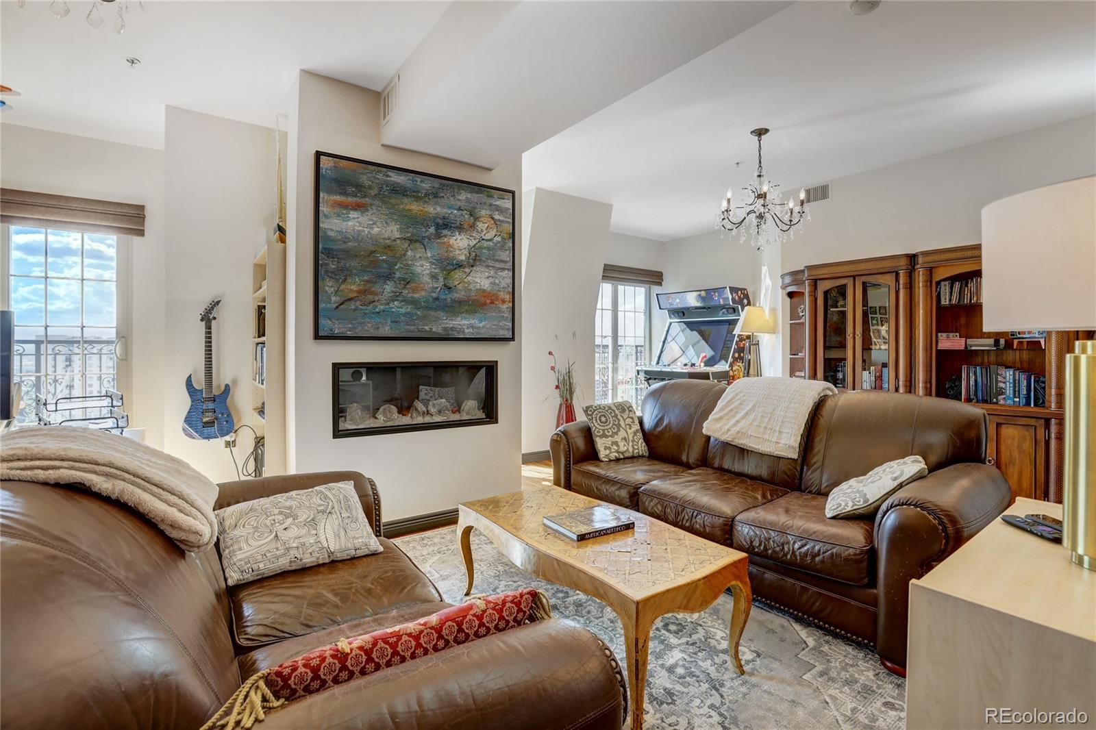 Listing images