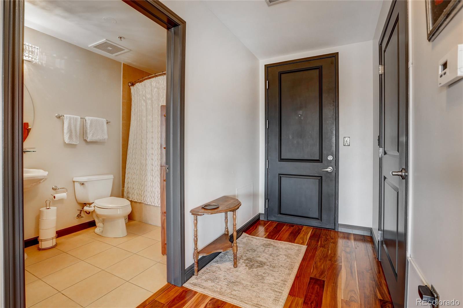 Listing images