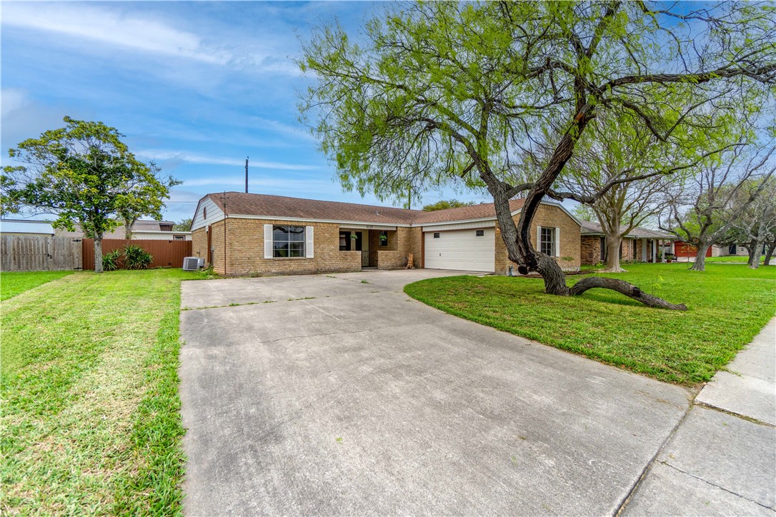 Listing images
