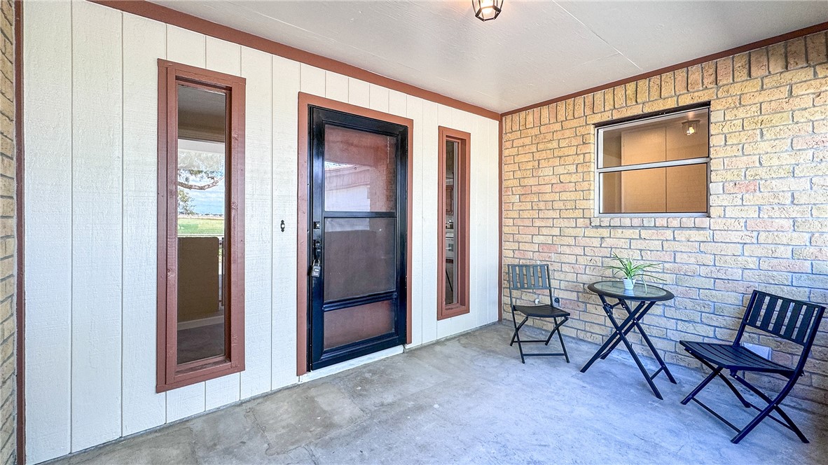 Listing images