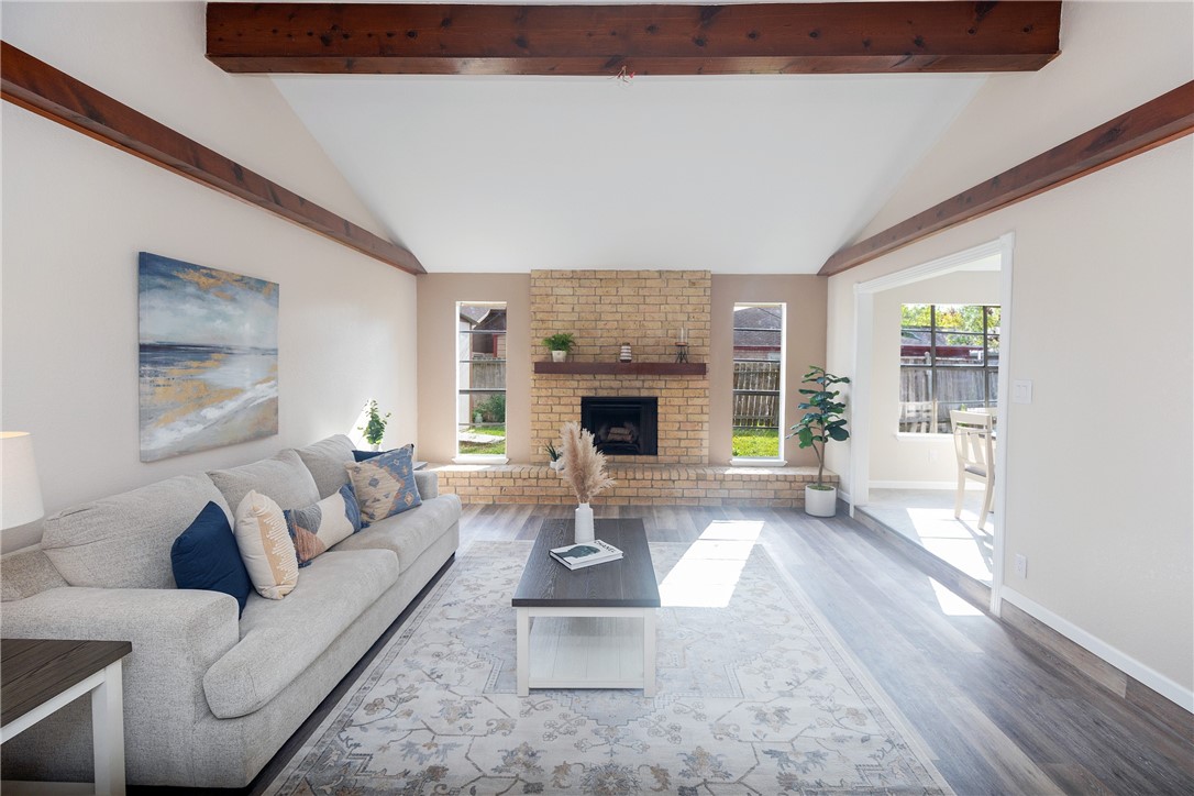 Listing images