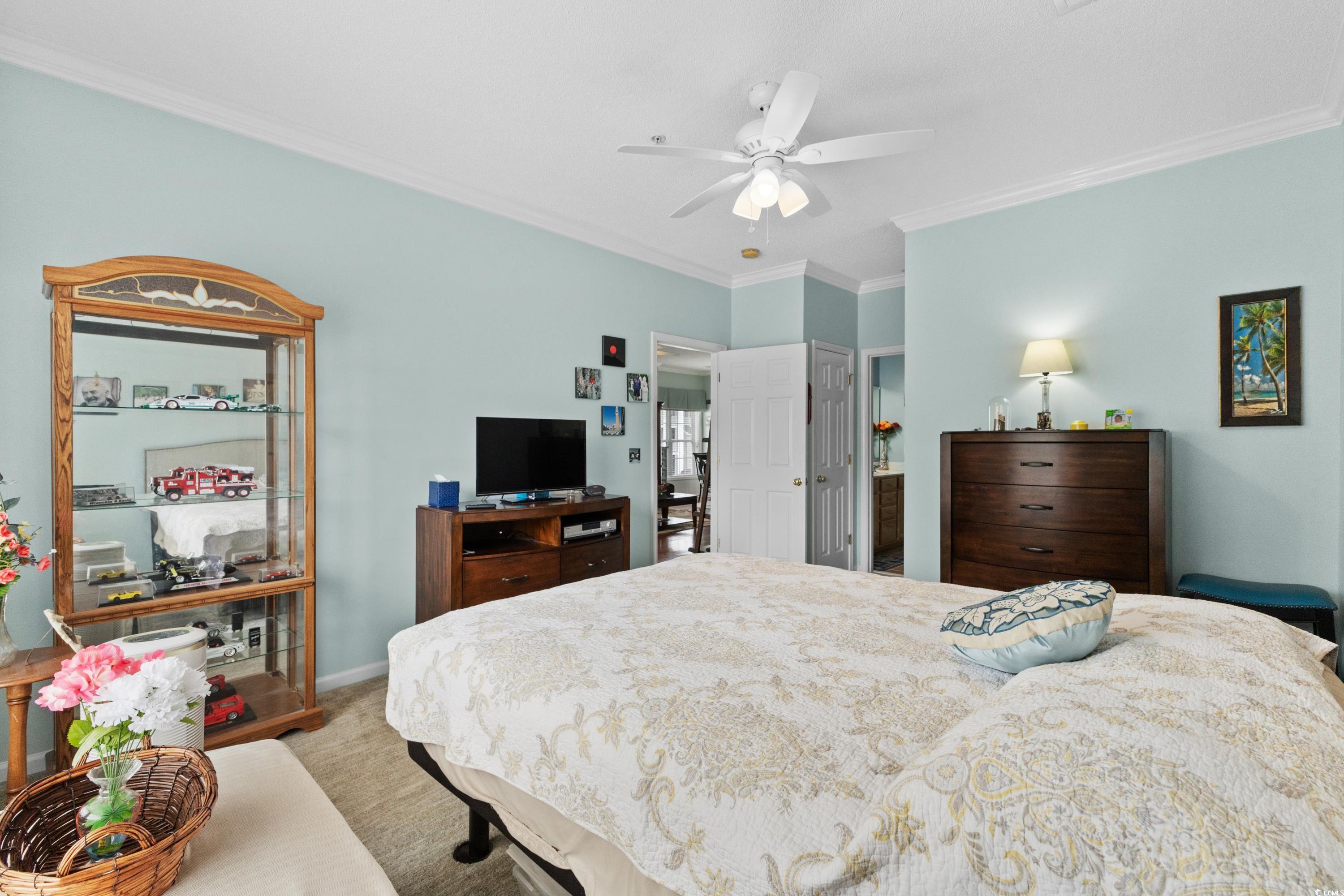Listing images