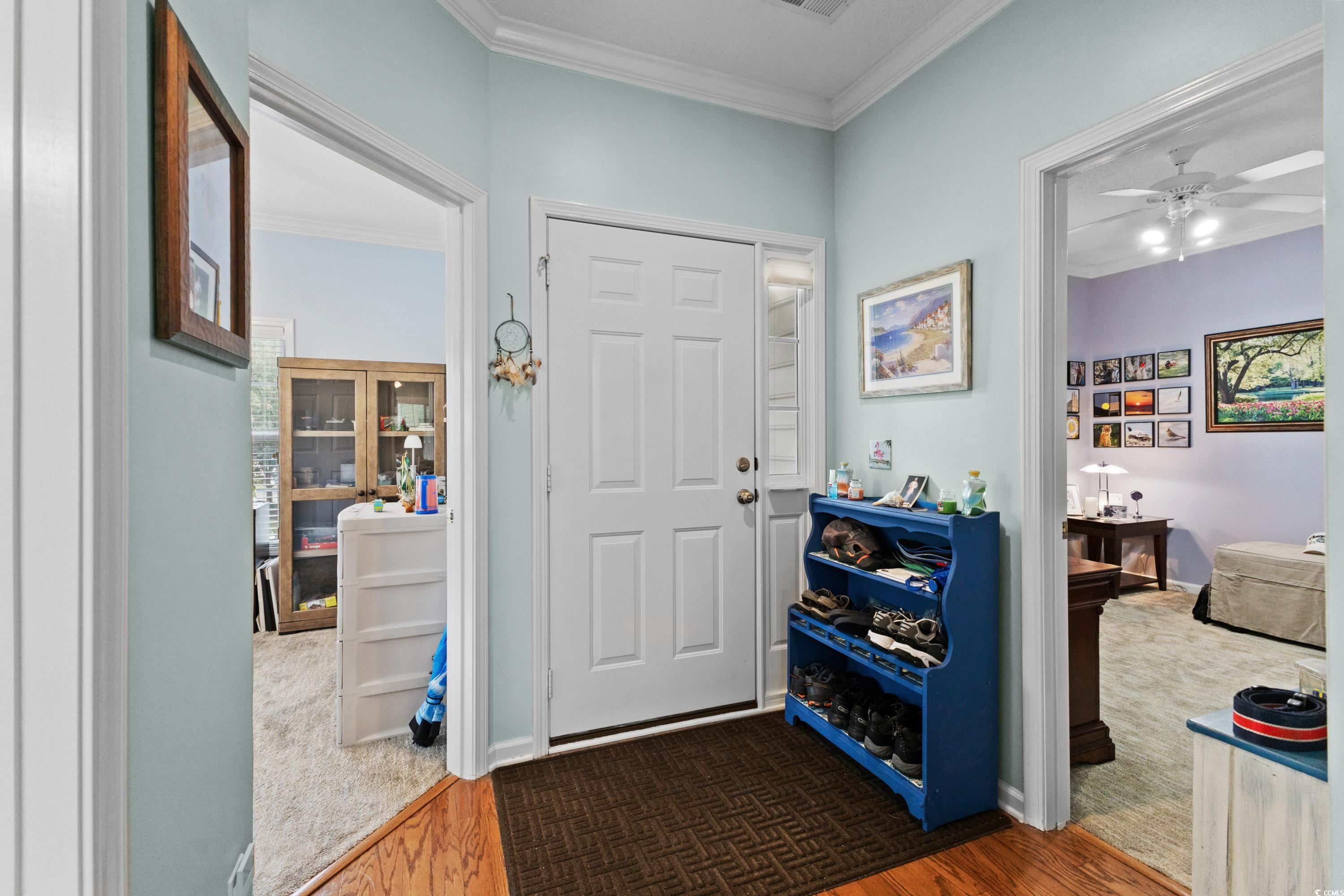 Listing images