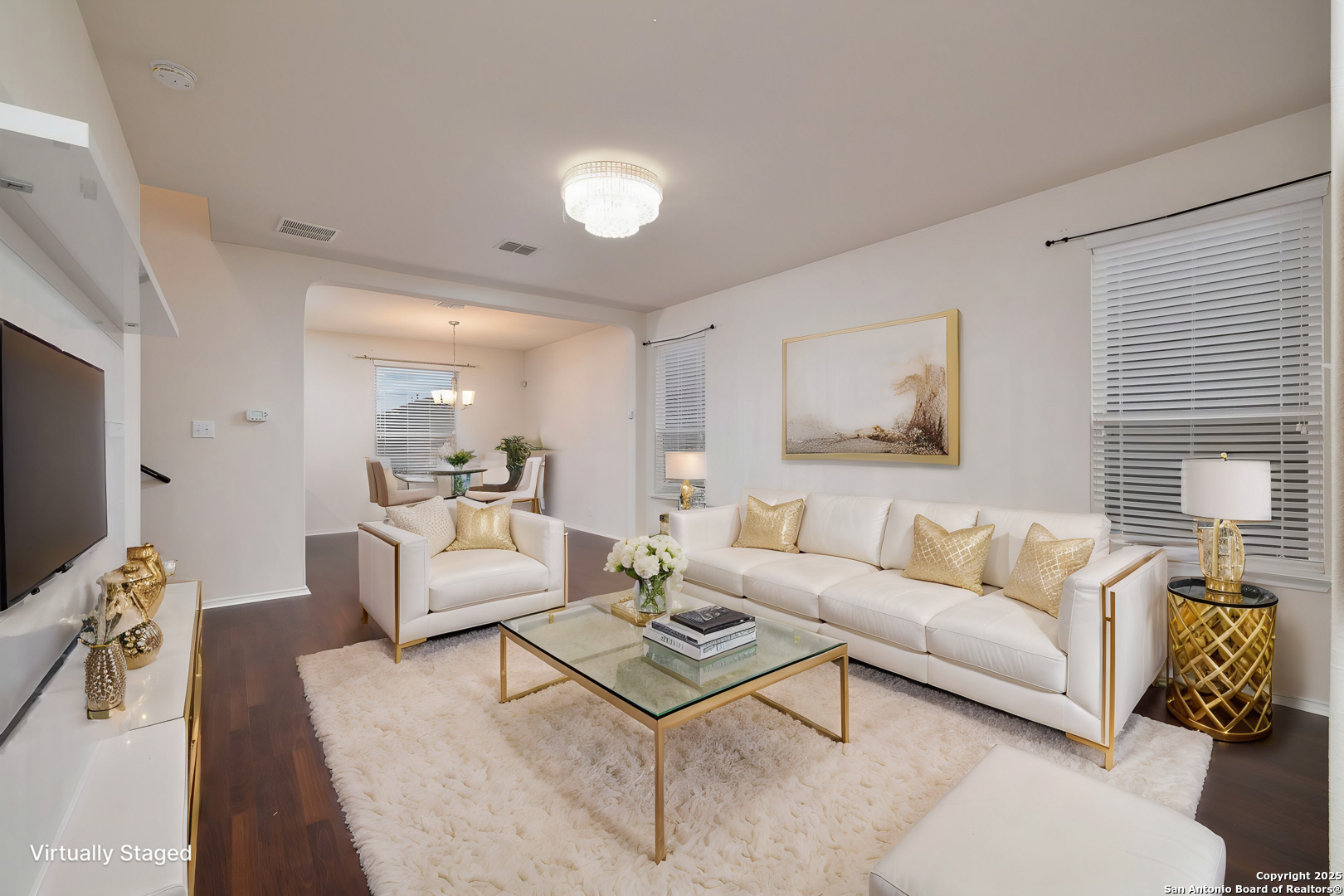 Listing images