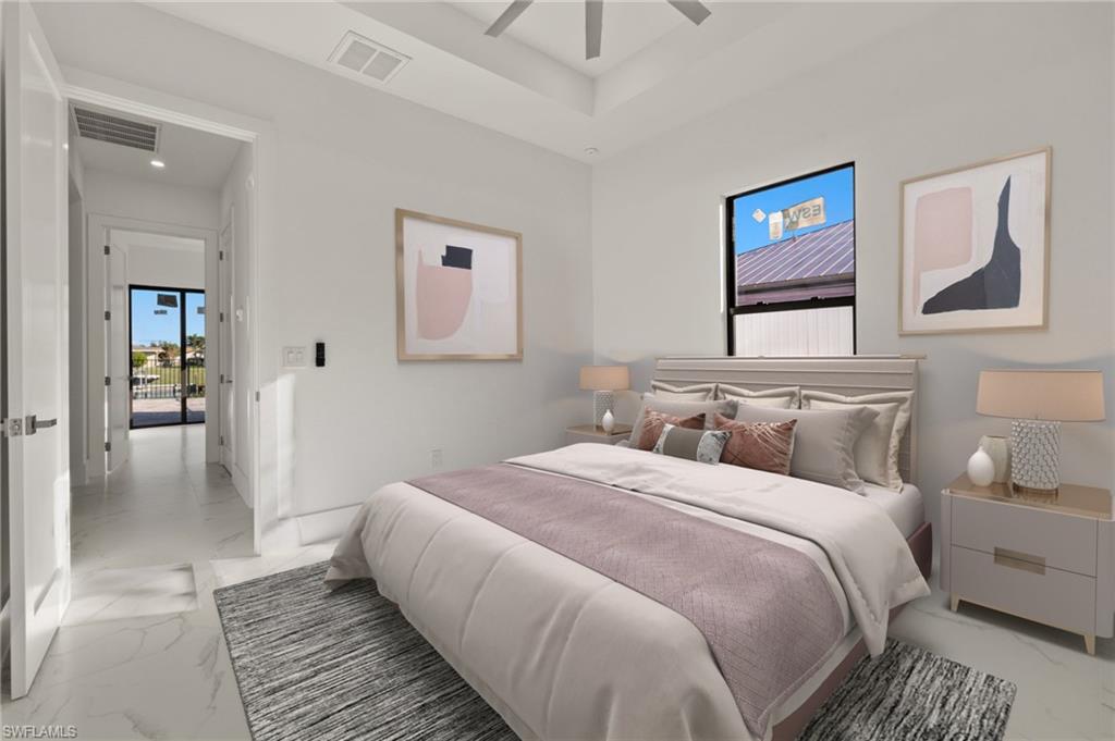Listing images