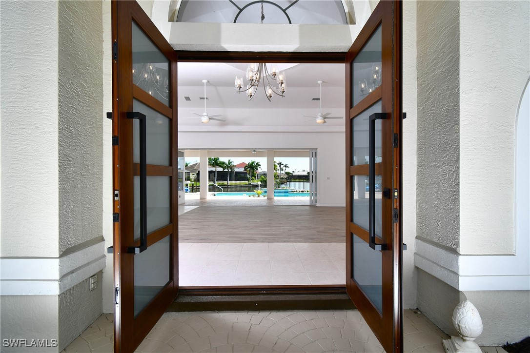 Listing images