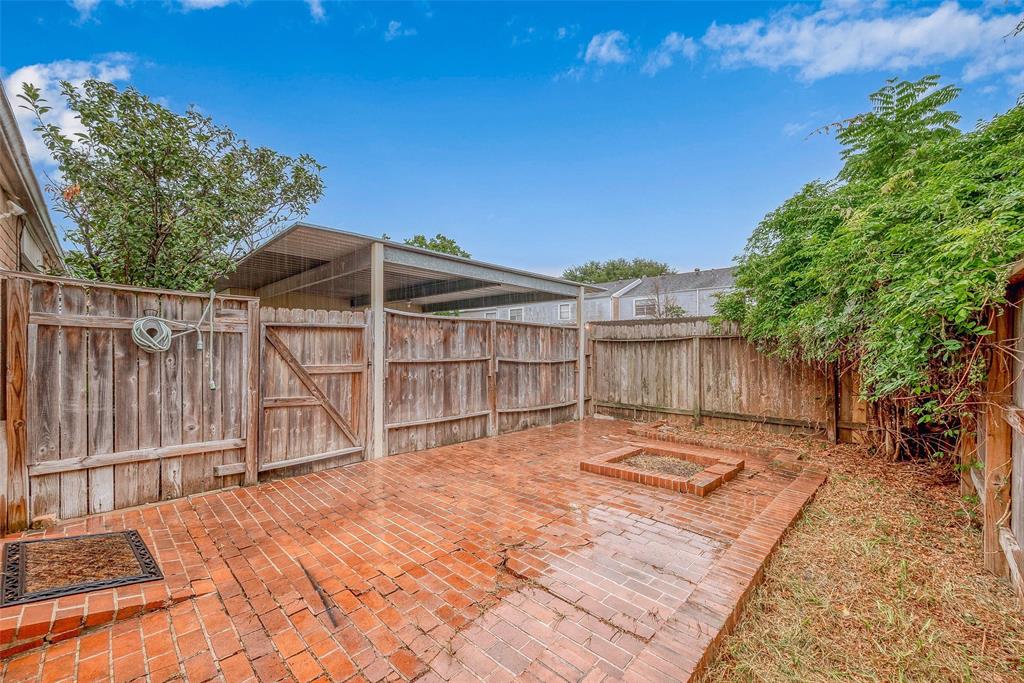 Listing images