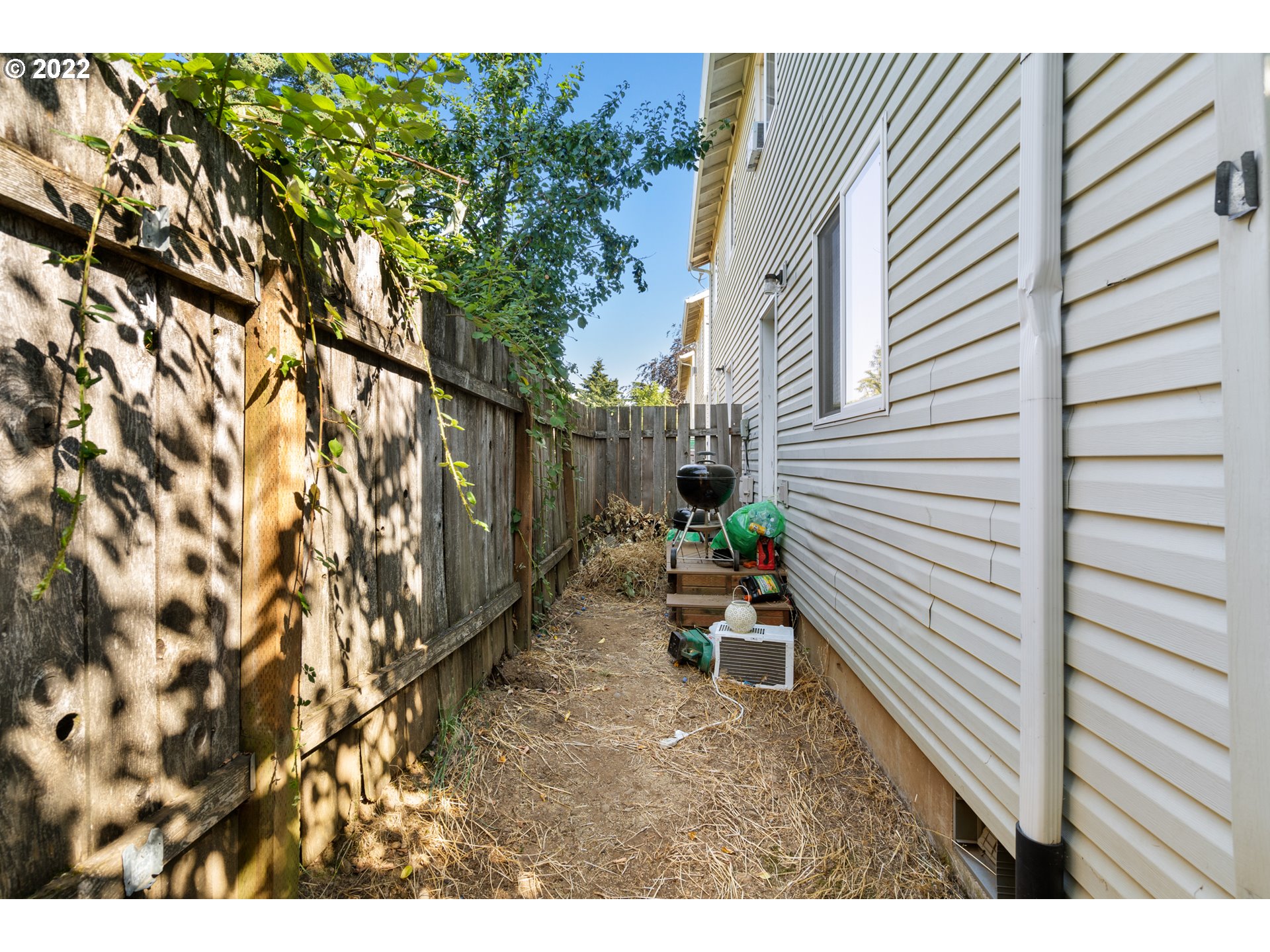 Listing images