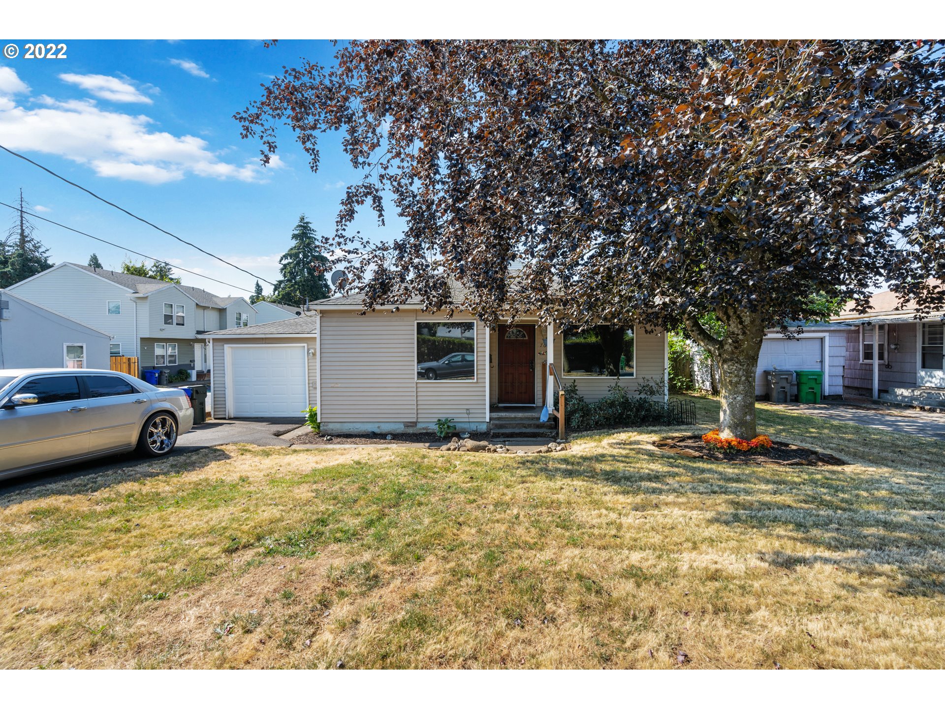 Listing images