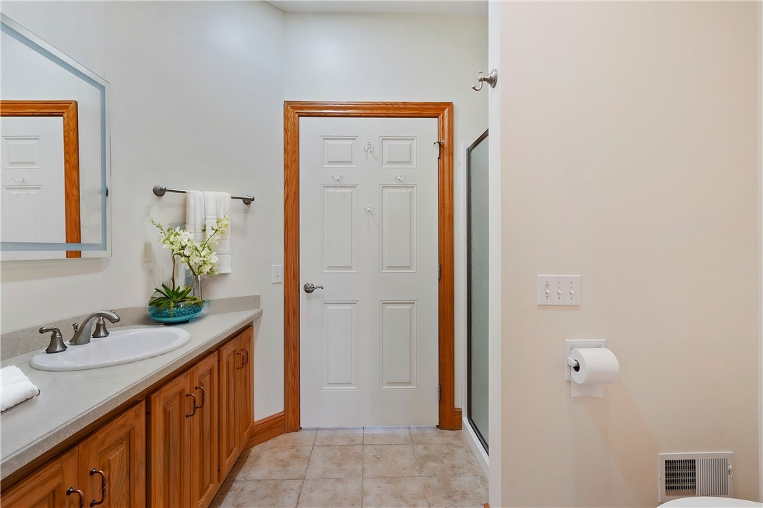 Listing images