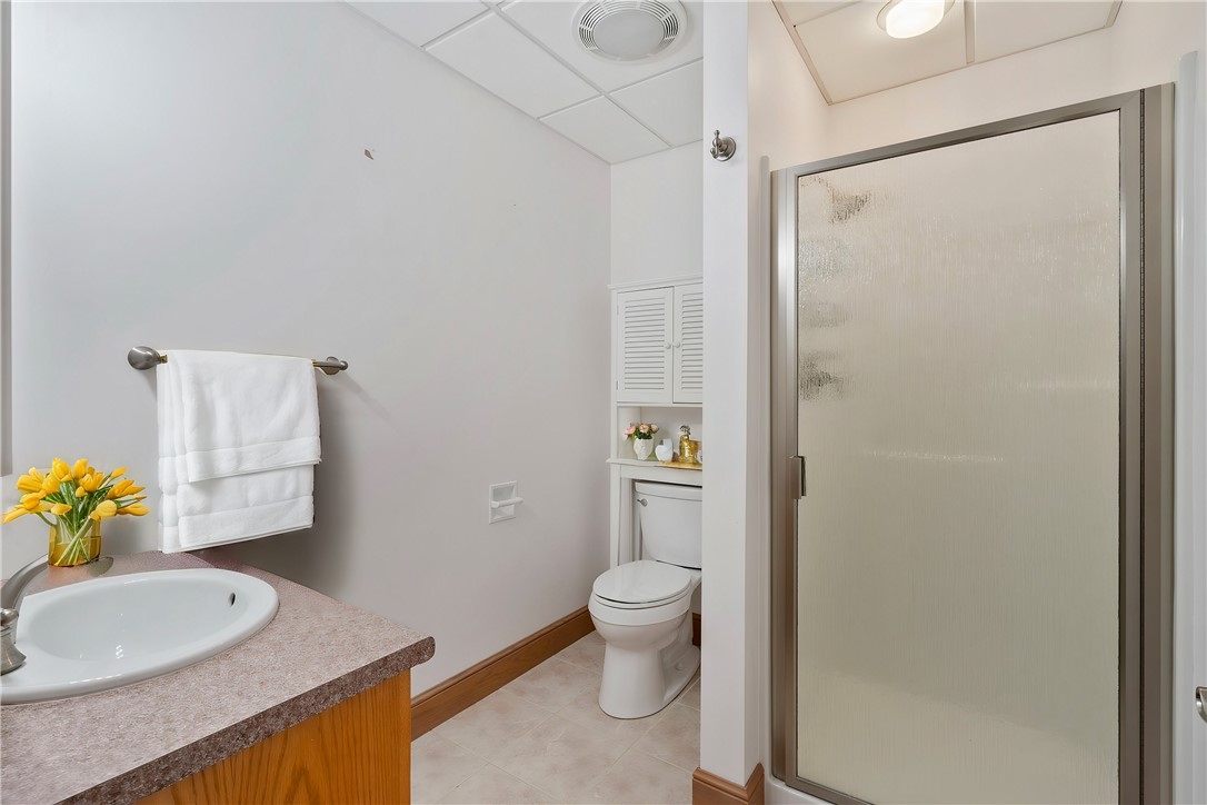 Listing images
