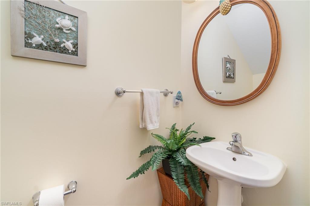 Listing images