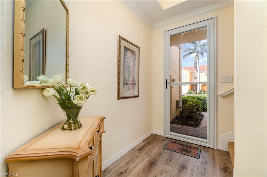 Listing images