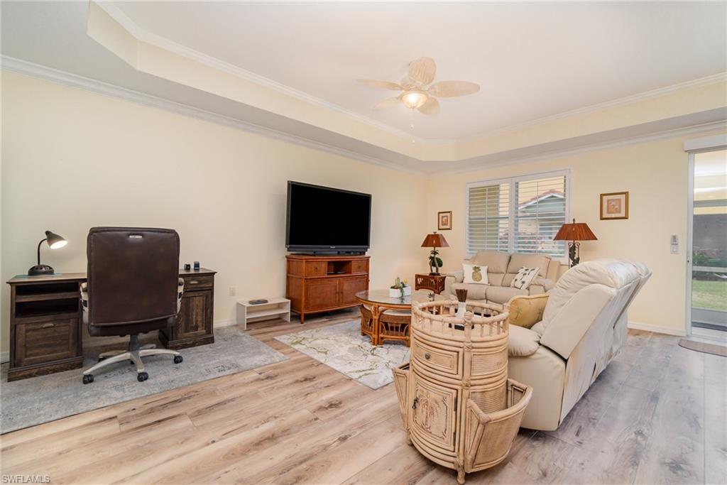 Listing images