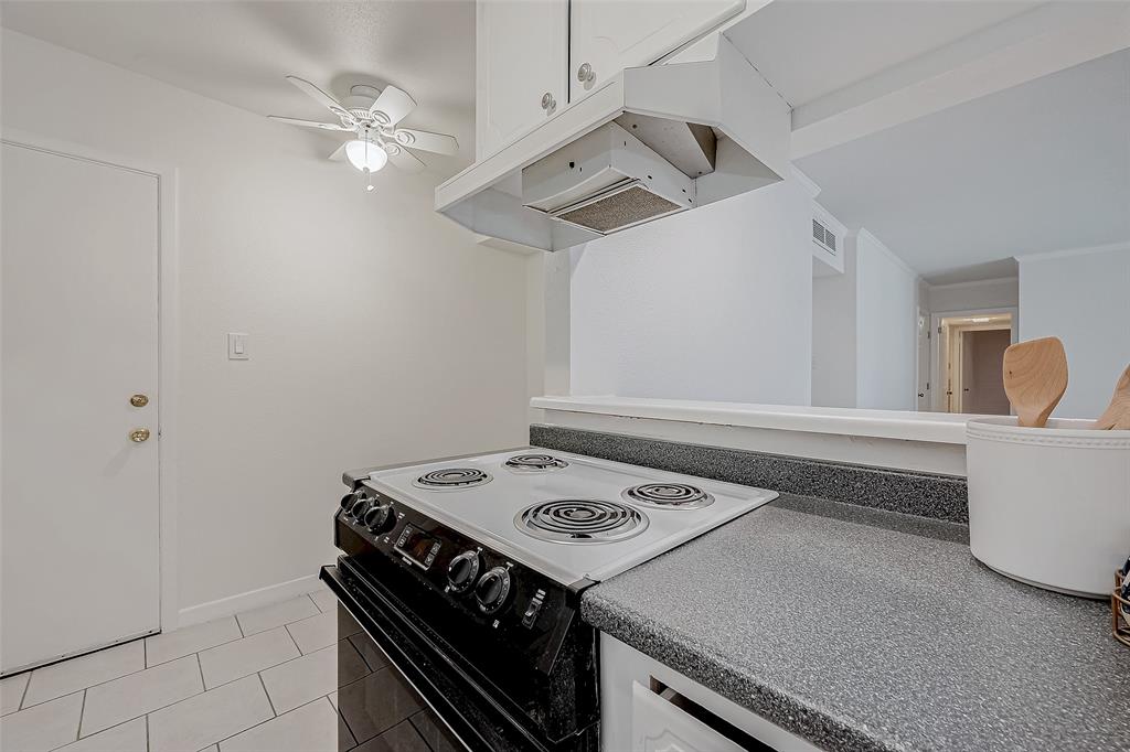 Listing images