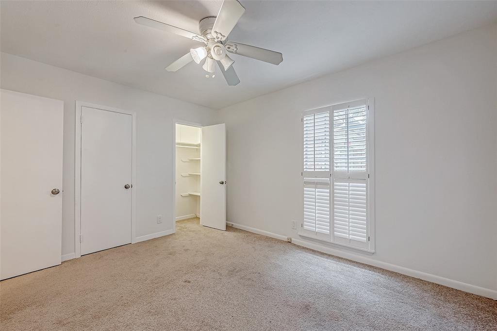 Listing images