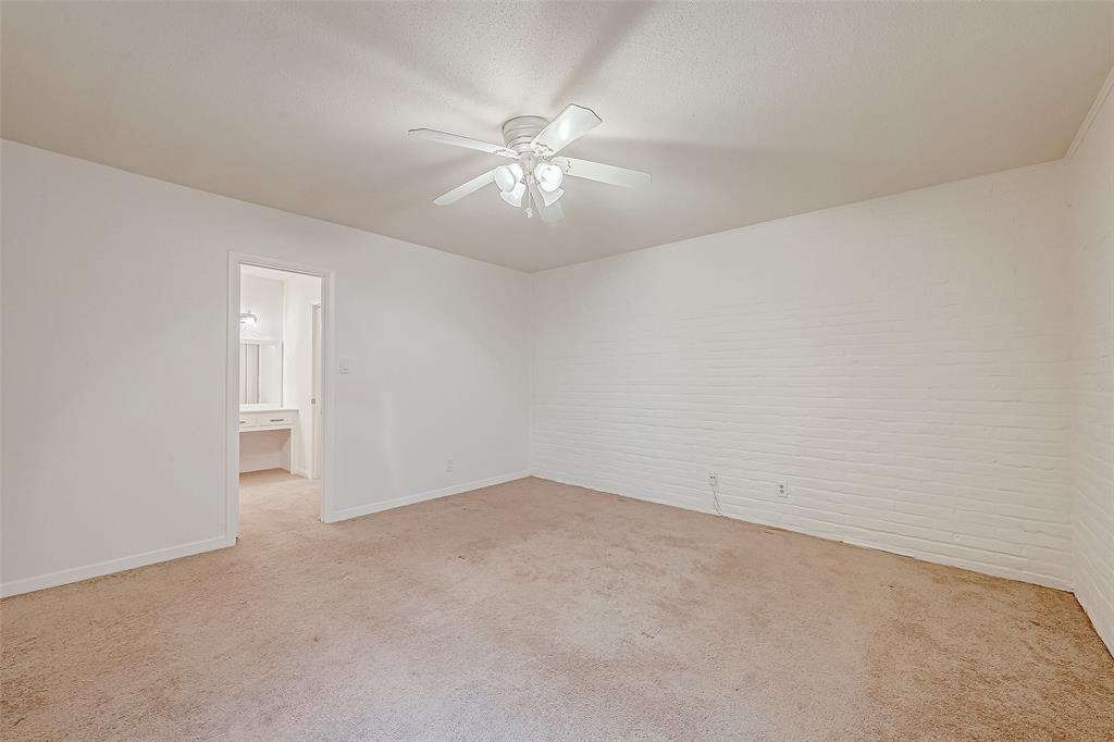 Listing images