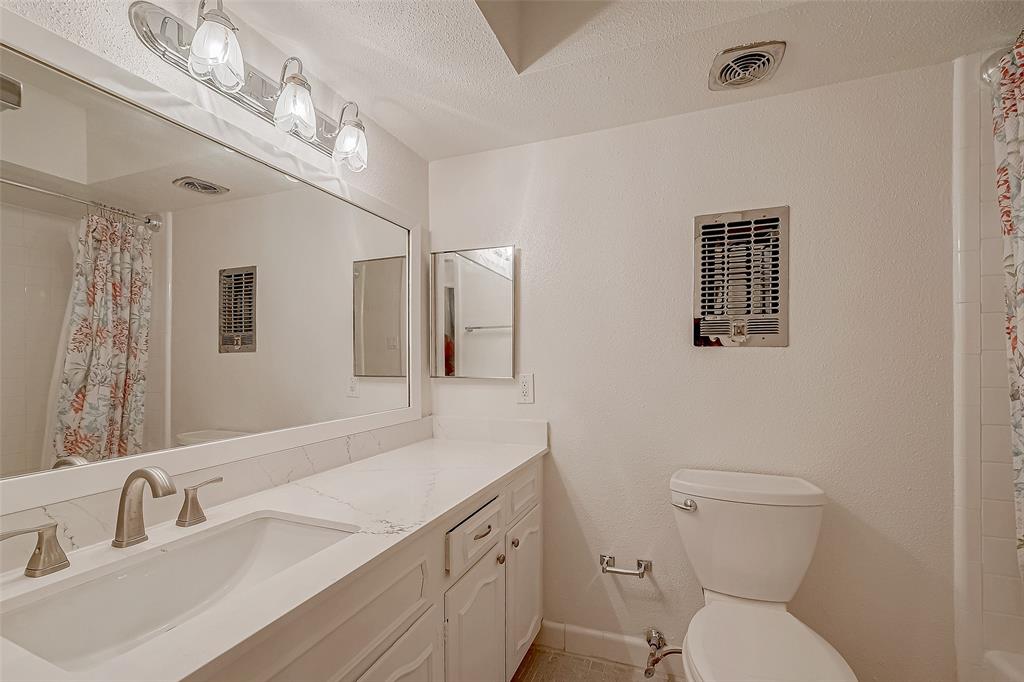 Listing images