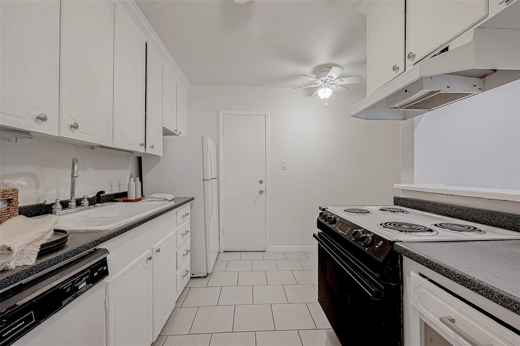 Listing images