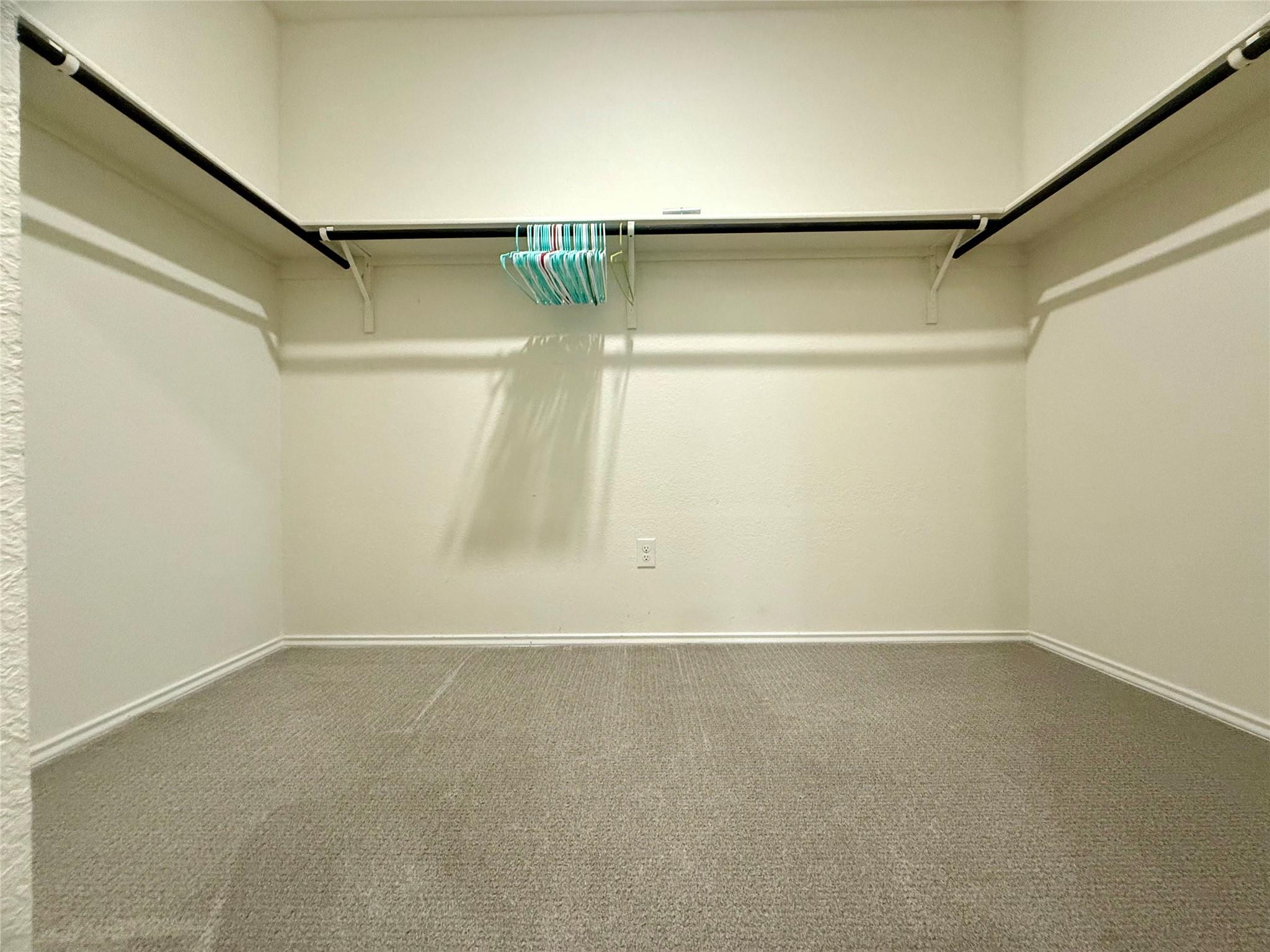 Listing images