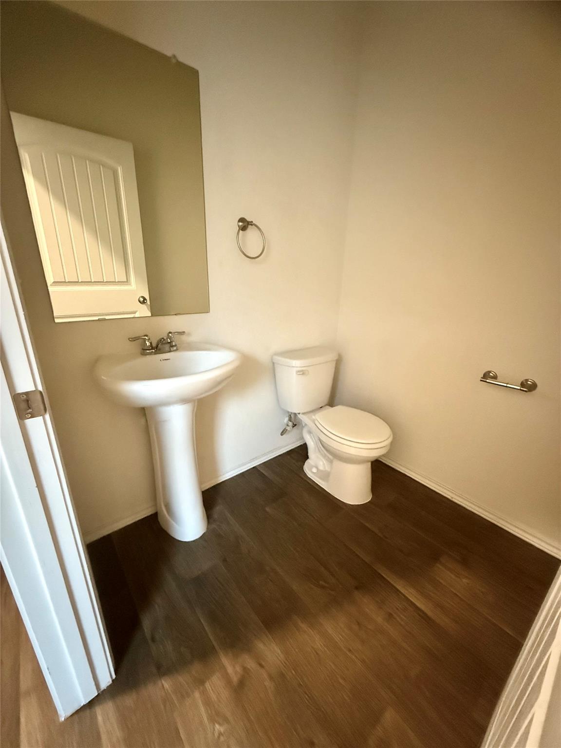 Listing images