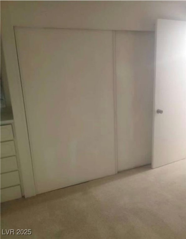 Listing images