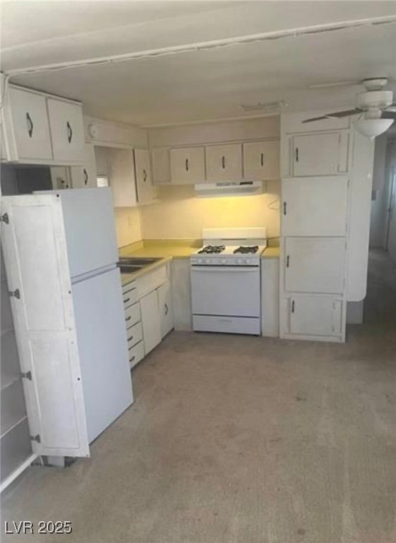 Listing images
