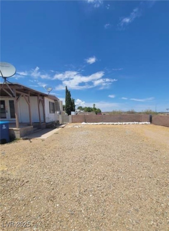 Listing images