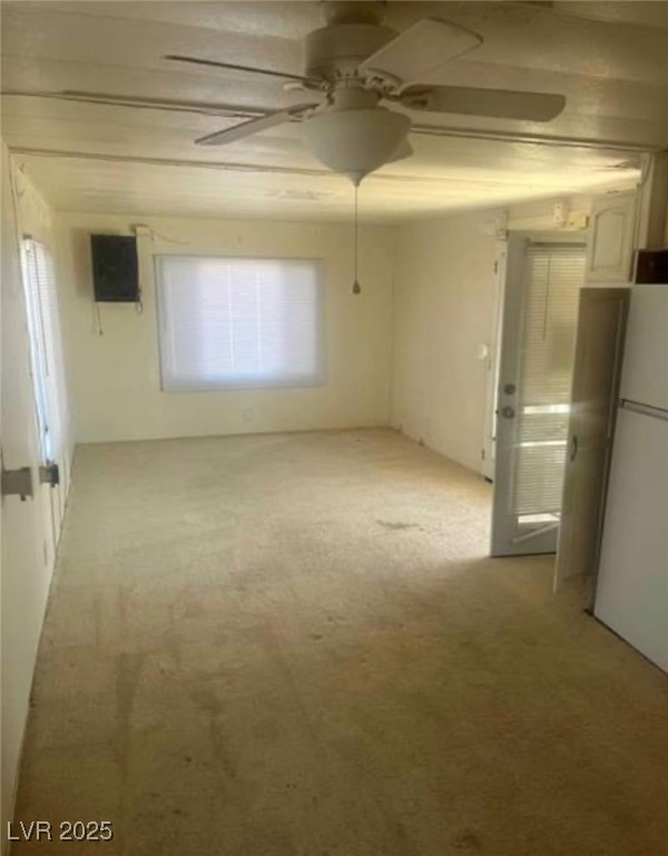 Listing images
