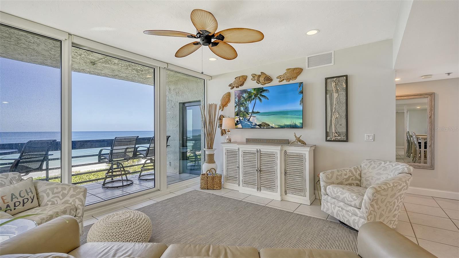 Listing images