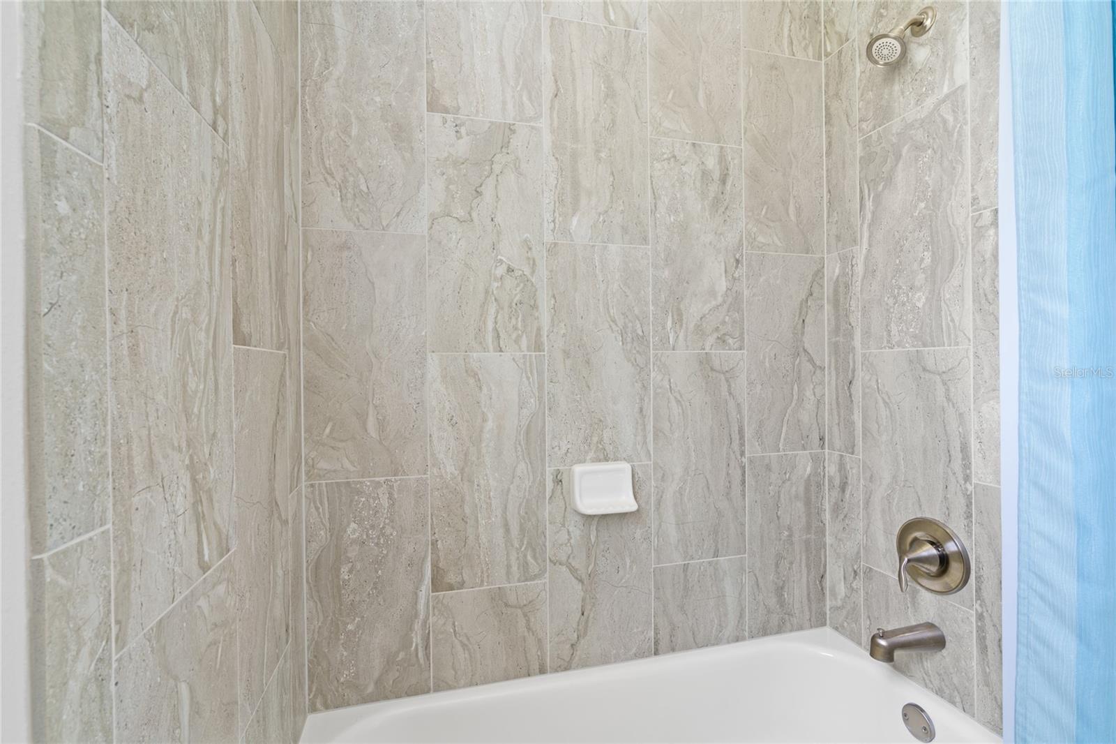 Listing images