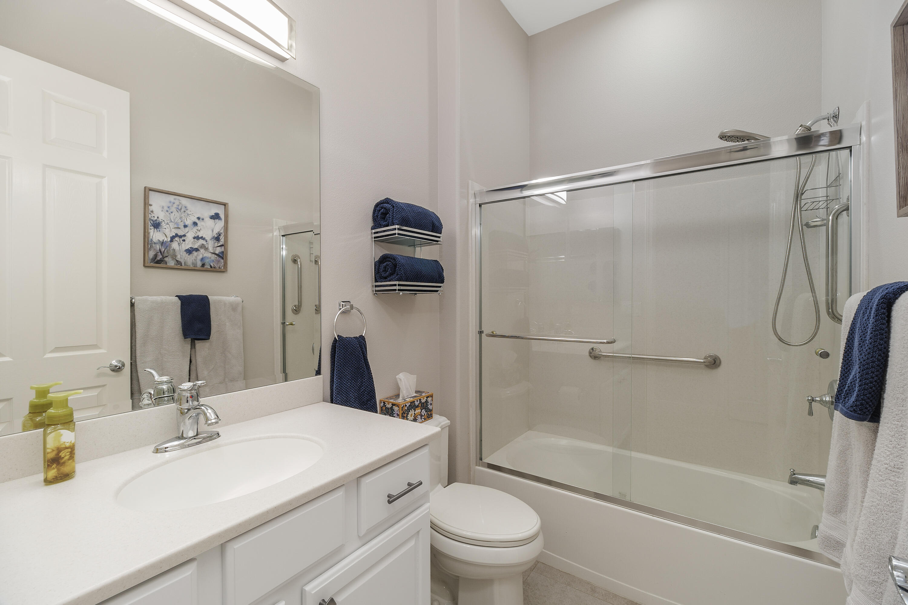 Listing images