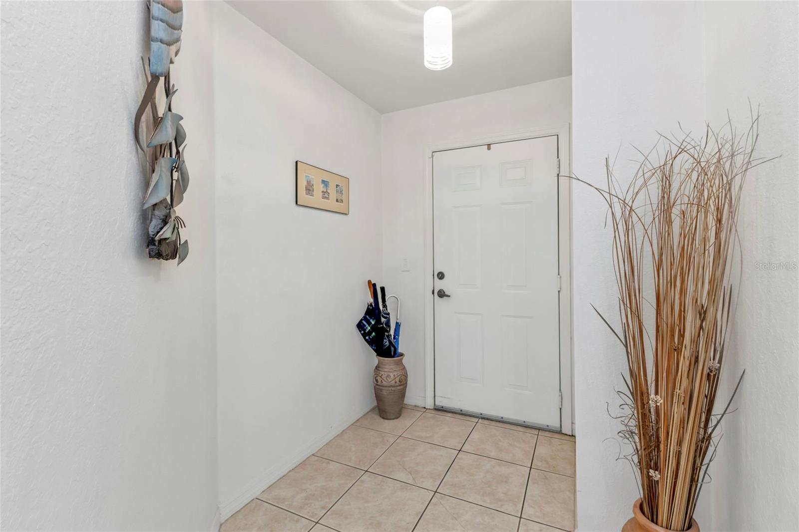 Listing images