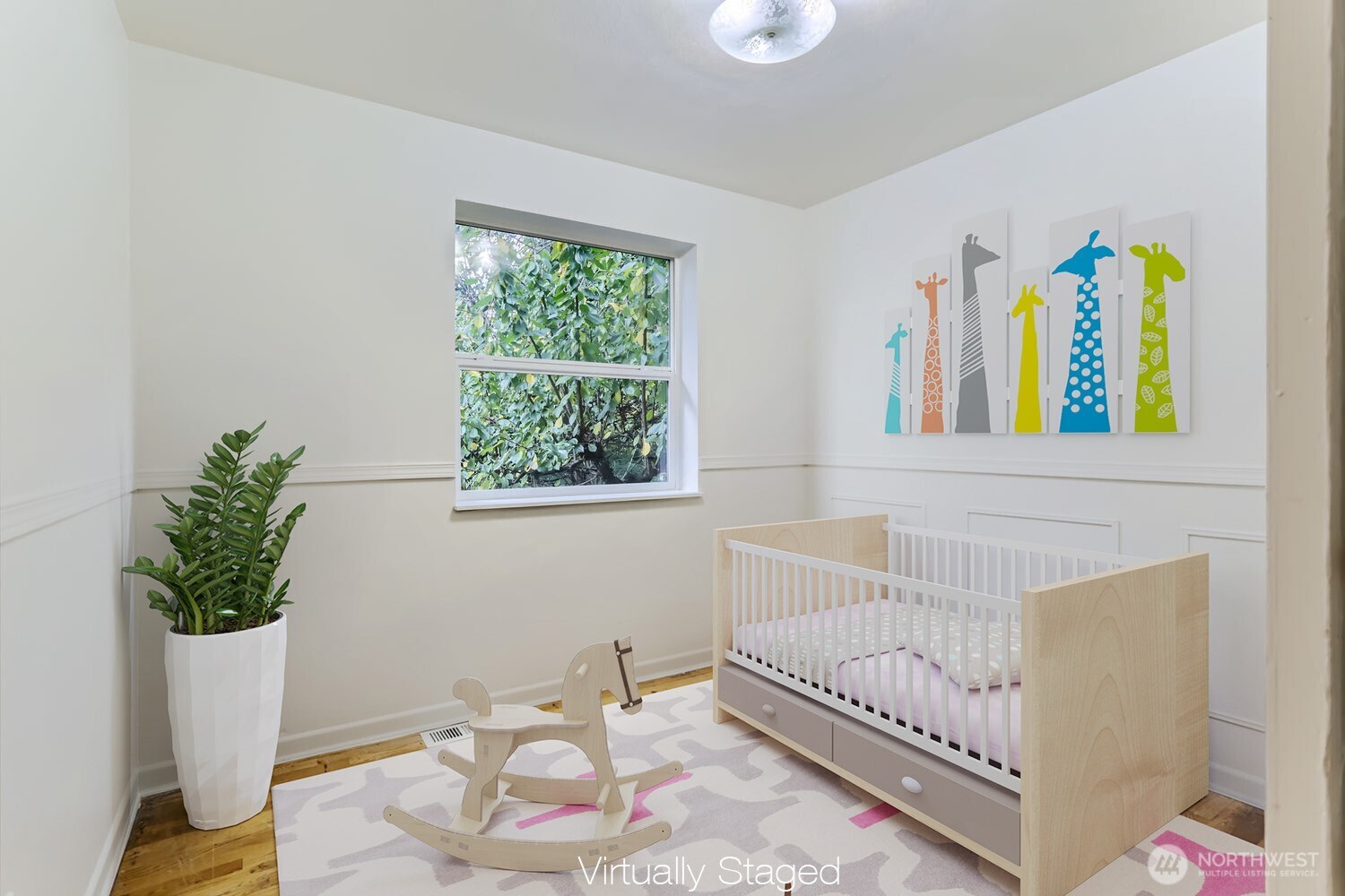 Listing images