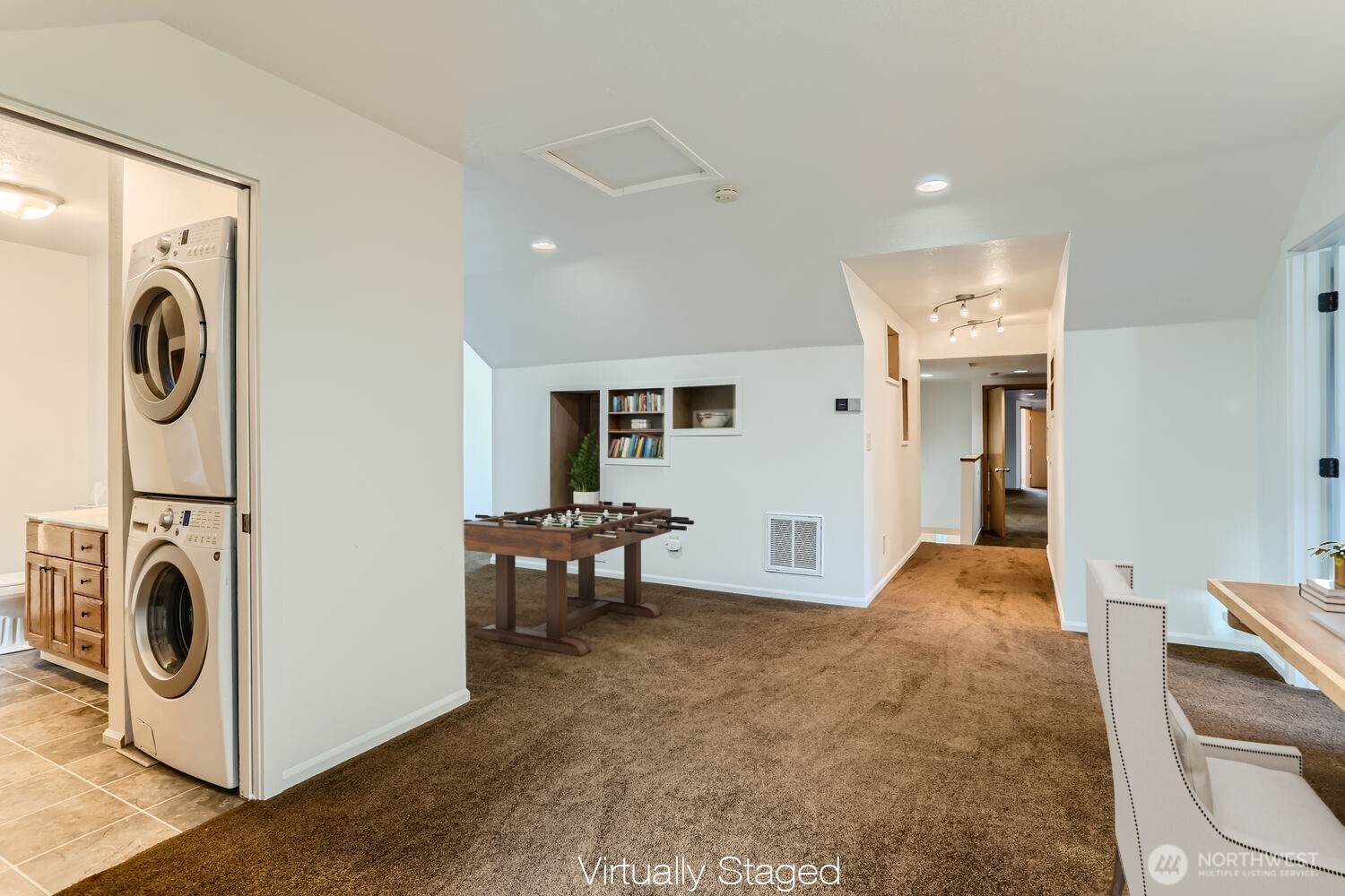 Listing images