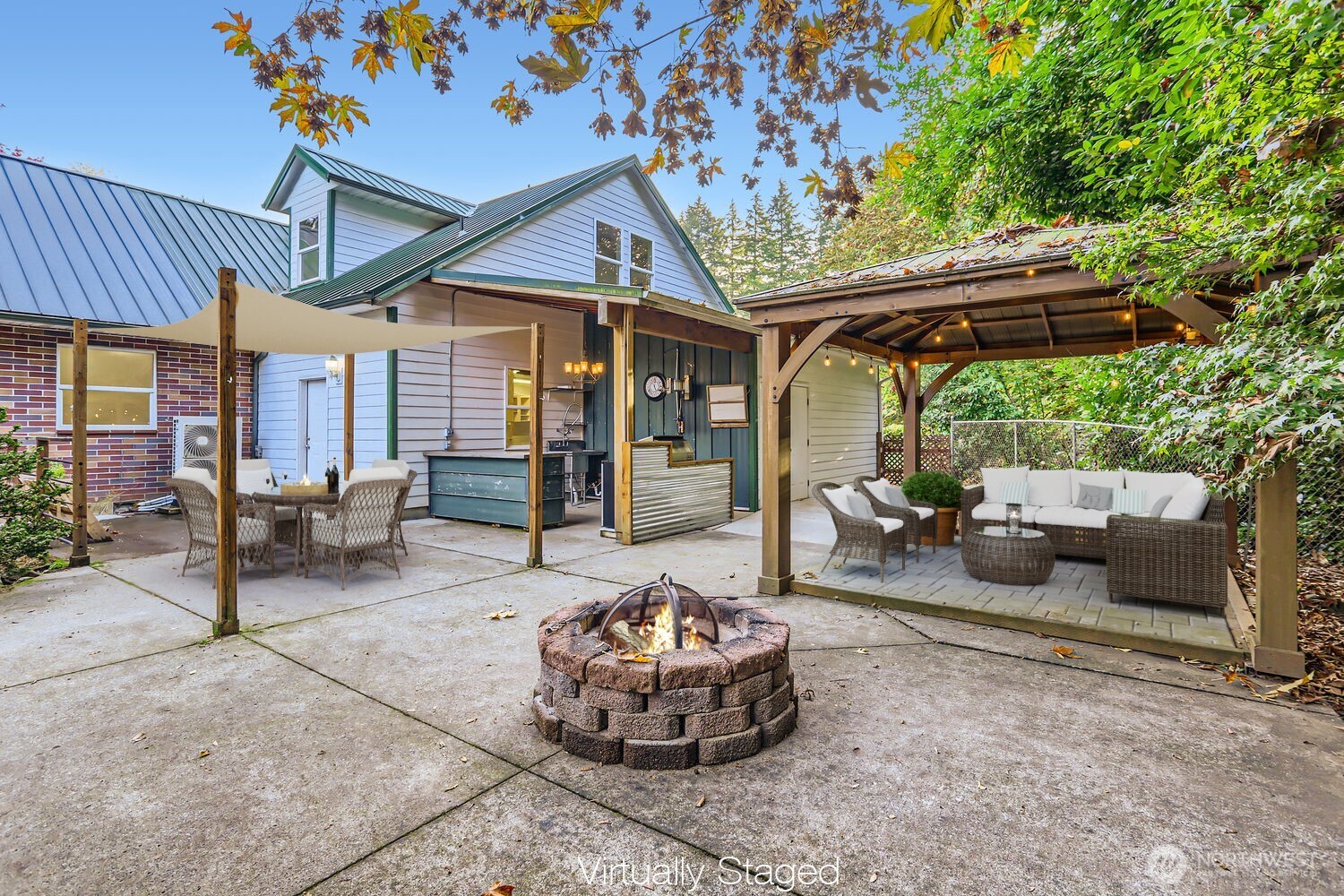 Listing images