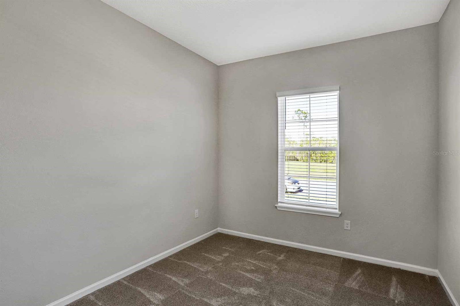 Listing images