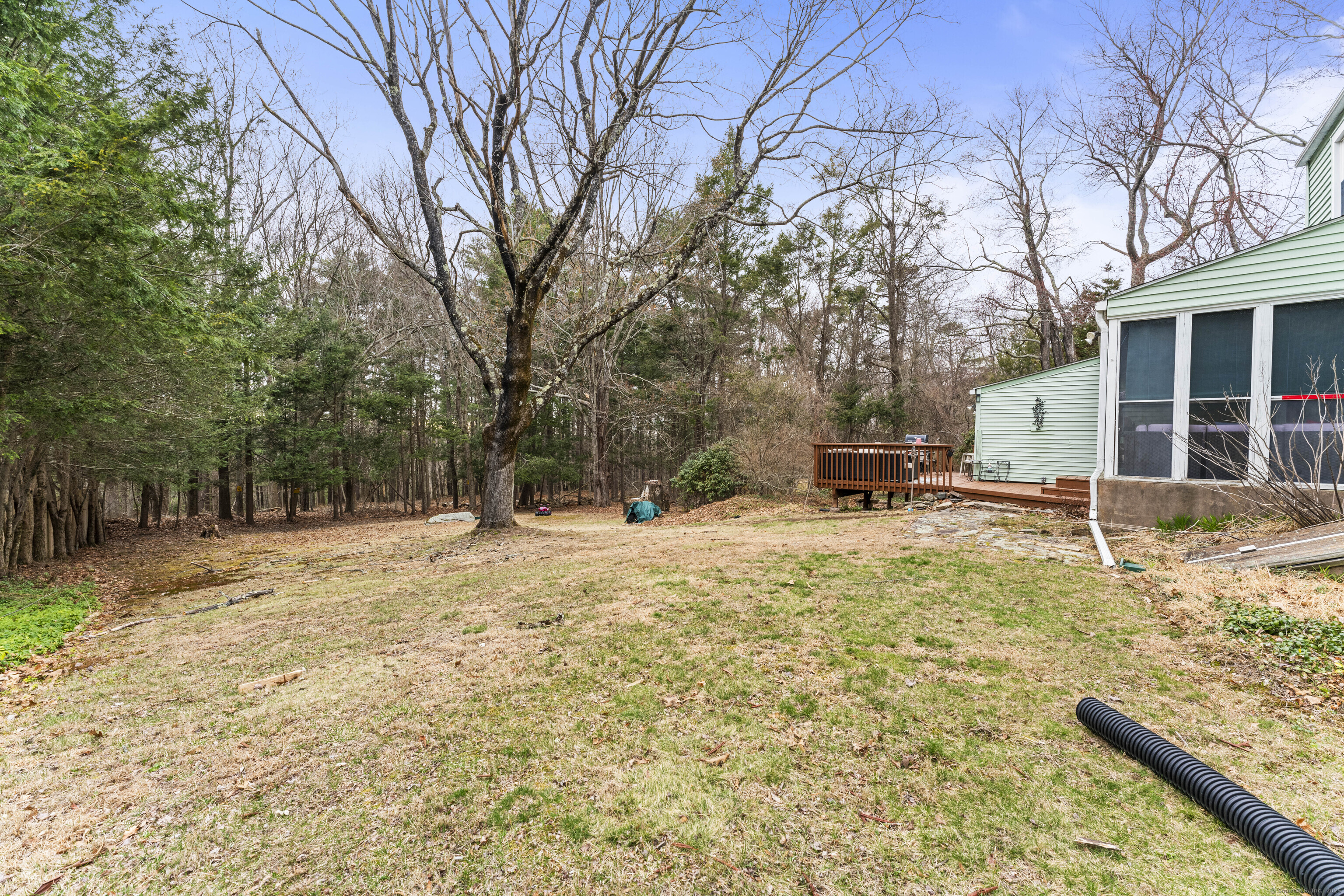Listing images